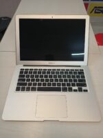 MacBook Air  i7 Processor  8GB RAM  256GB SSD - Image 3