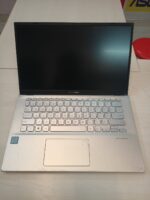 Asus i3 7th Gen  8GB RAM  256GB SSD